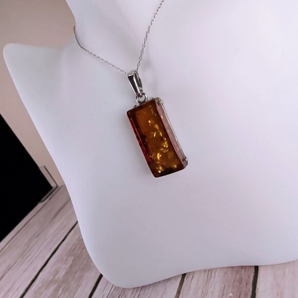 Vintage Cognac Amber Rectangle Pendant Necklace With Sterling Silver Chain - Picture 2 of 8